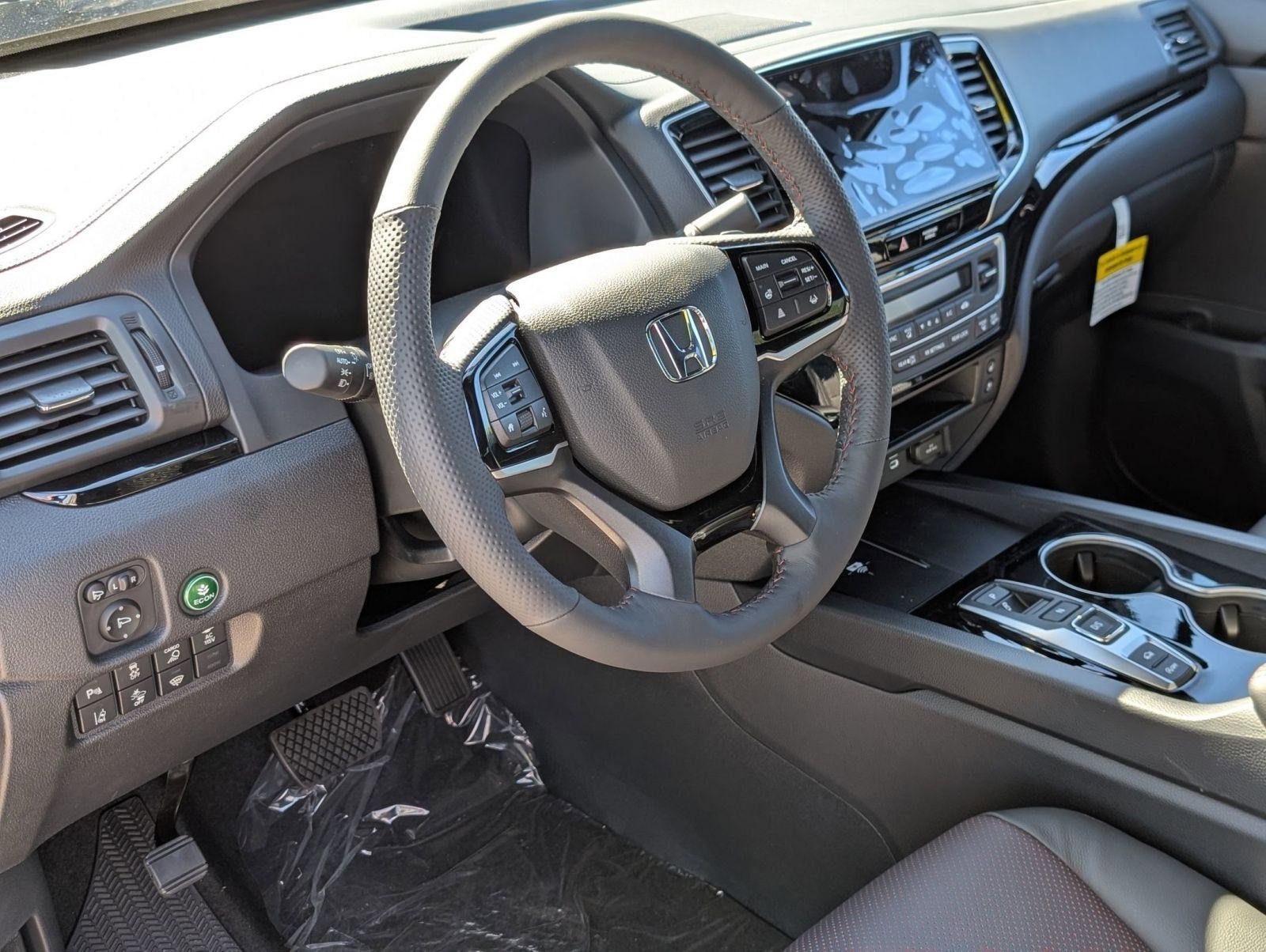 New 2026 Honda Ridgeline Black Edition image 4