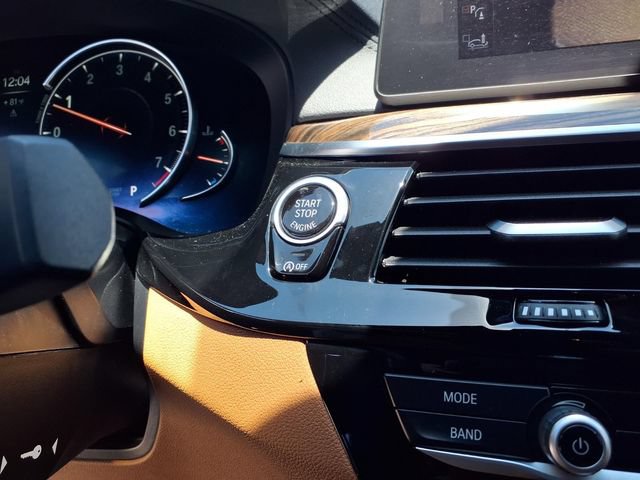 Used 2018 BMW 540i RWD image 16