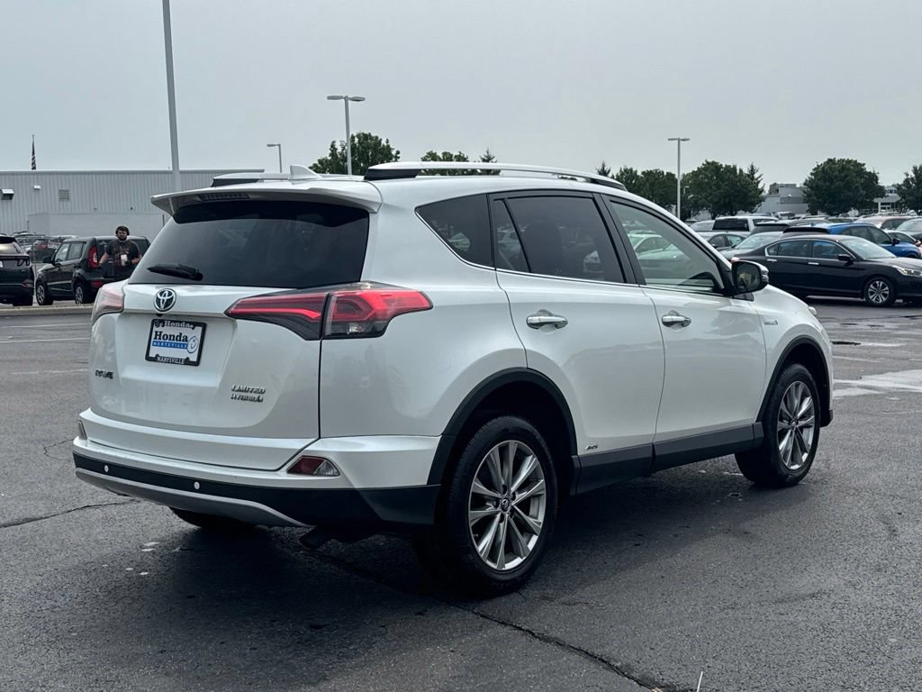 Used 2016 Toyota RAV4 Limited w/ Advanced Technology Package AWD/4WD image 7
