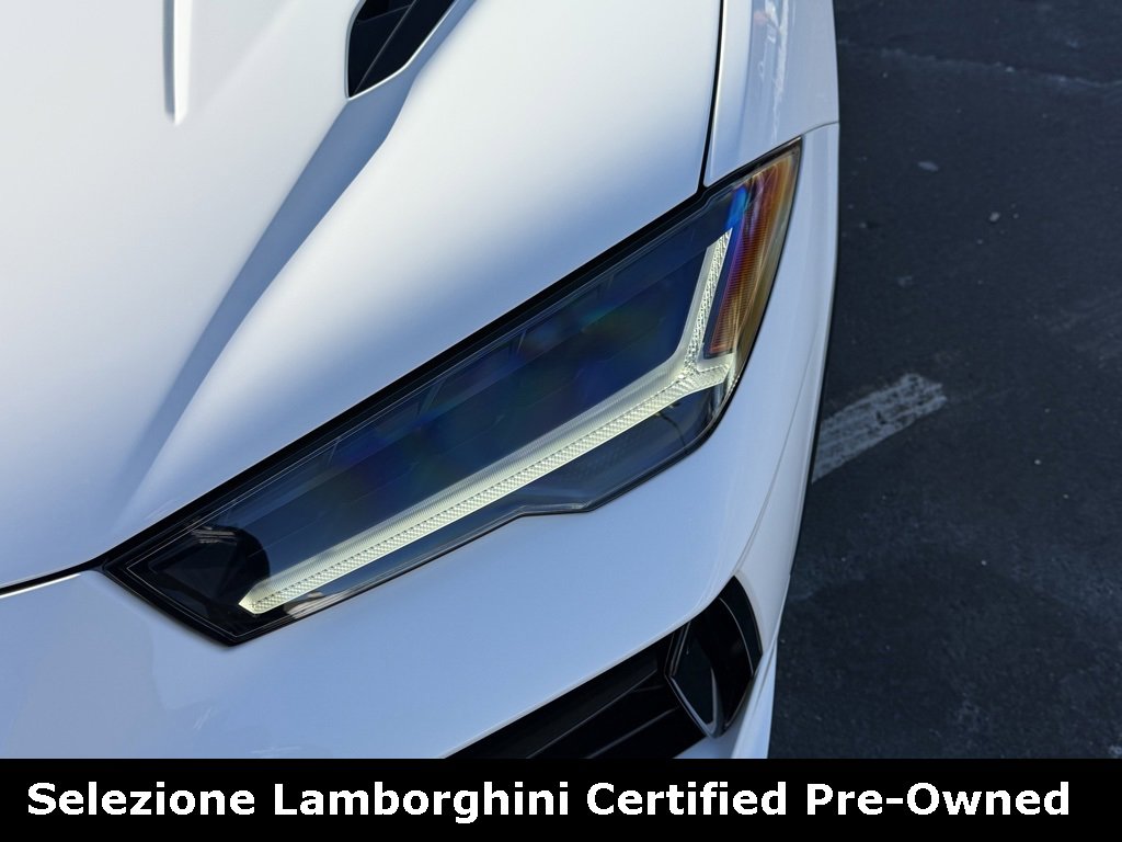 Used 2024 Lamborghini Urus S image 11