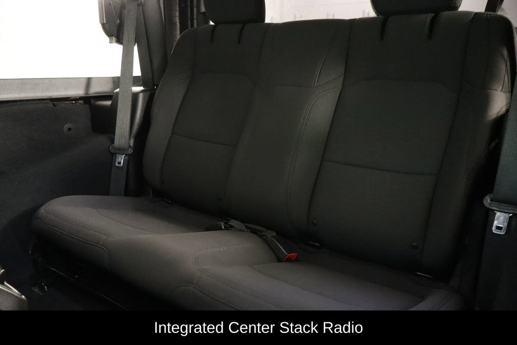 Used 2022 Jeep Wrangler Sport S image 8