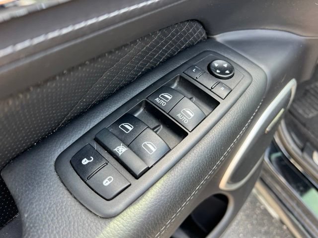 Used 2021 Jeep Grand Cherokee SRT AWD/4WD image 28