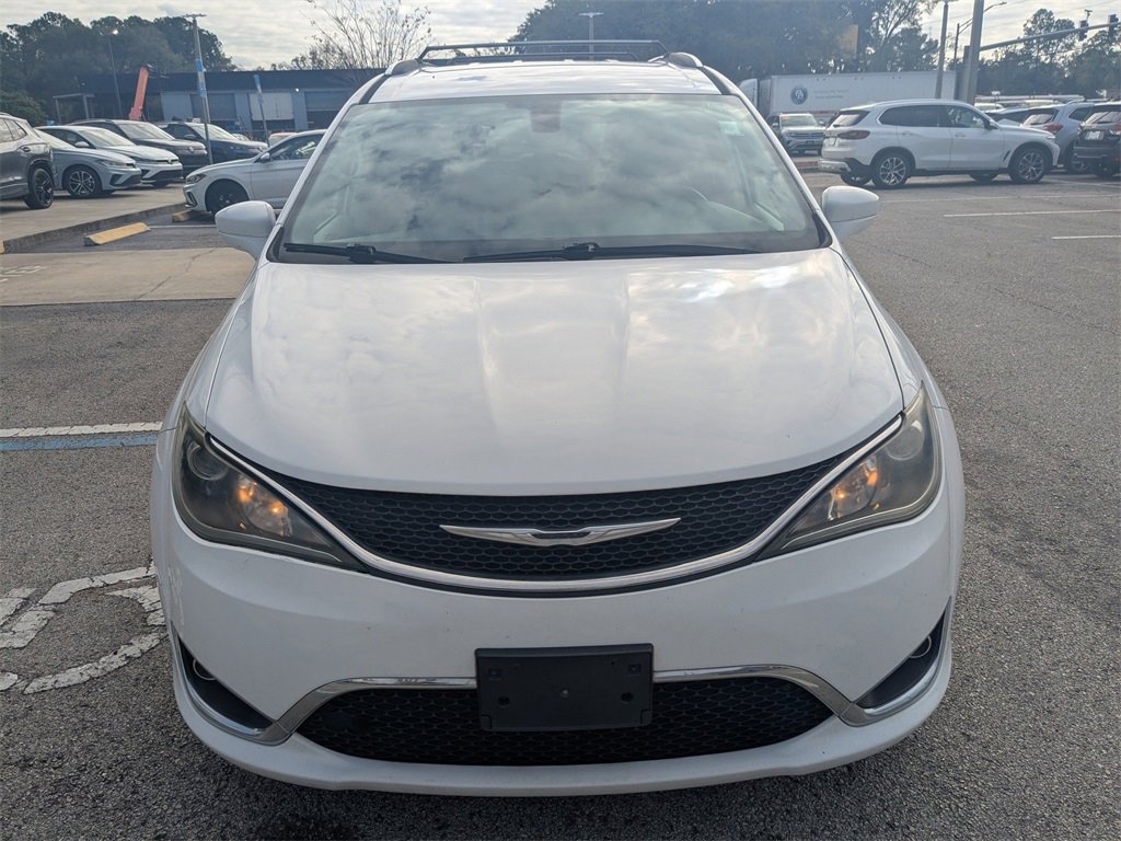 Used 2017 Chrysler Pacifica Touring-L Plus image 15