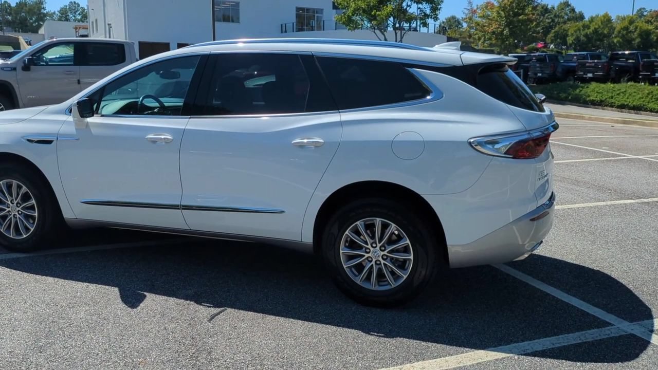 Used 2023 Buick Enclave Essence w/ Trailering Package, 5000 lbs. FWD image 6