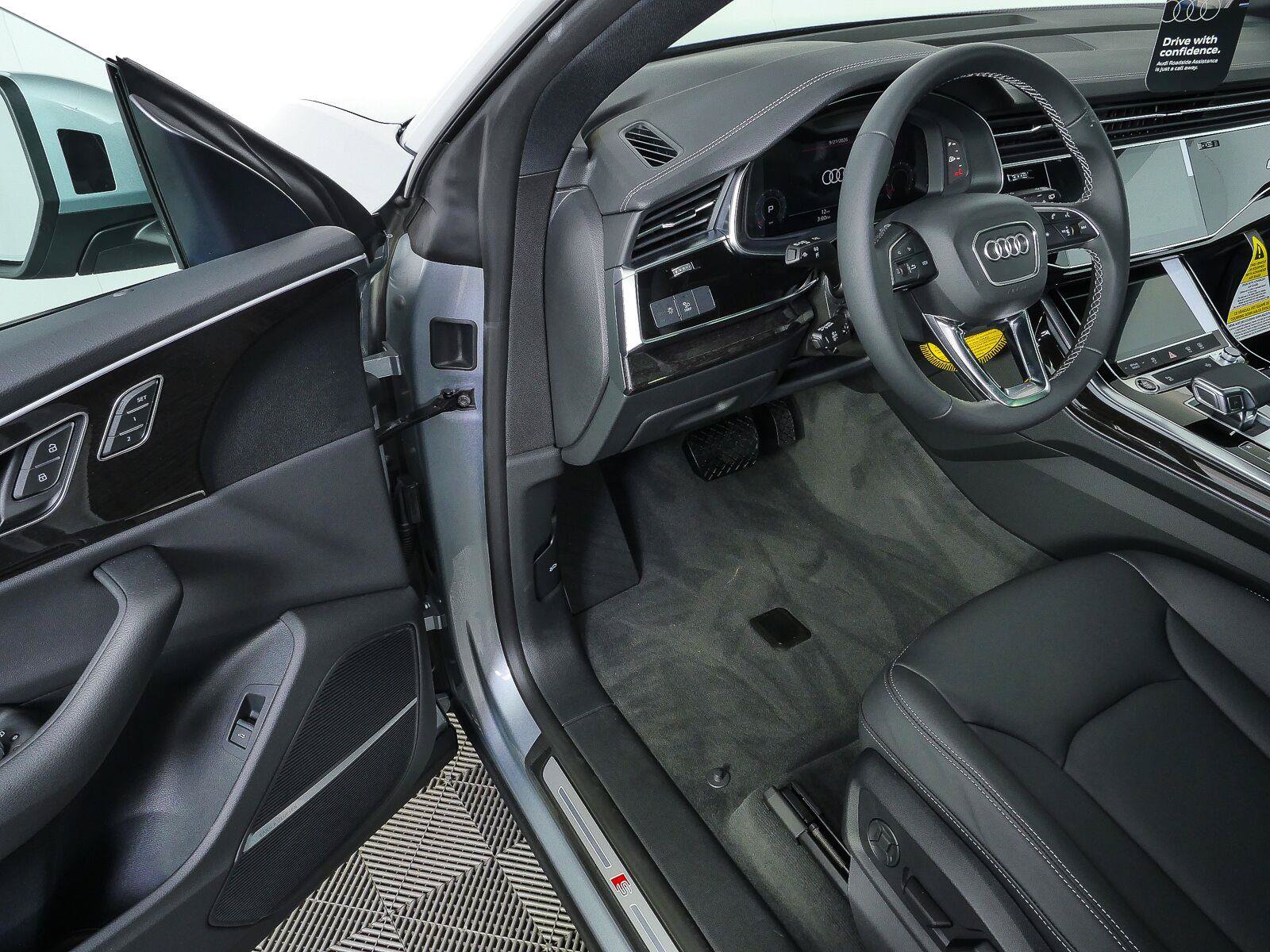 New 2027 Audi Q8 Premium AWD/4WD image 8