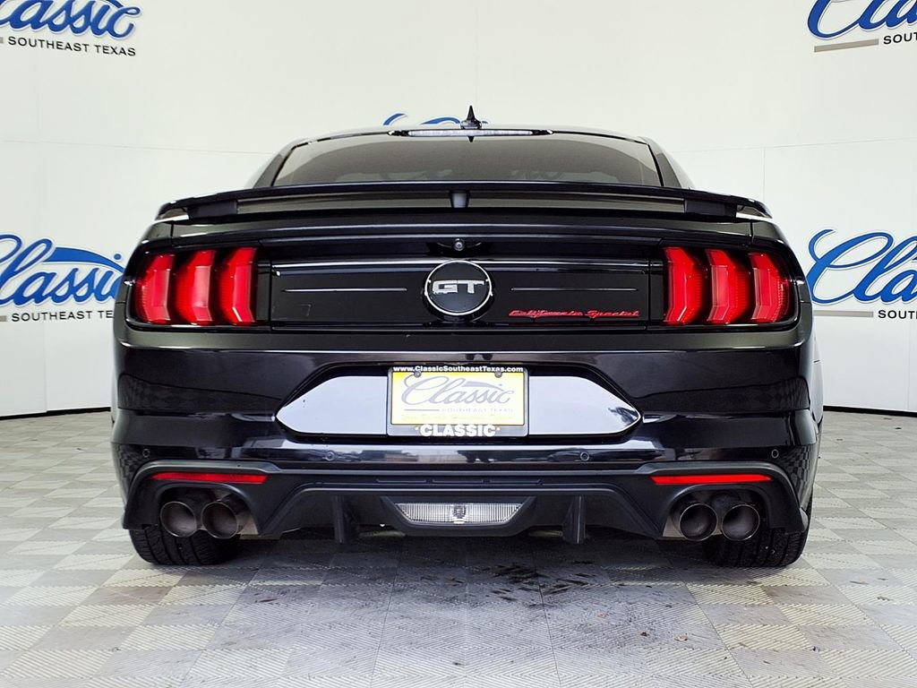 Used 2020 Ford Mustang GT Premium w/ Equipment Group 401A RWD image 4