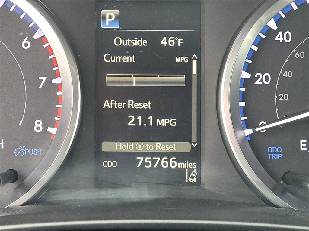 Used 2019 Toyota Highlander LE image 22