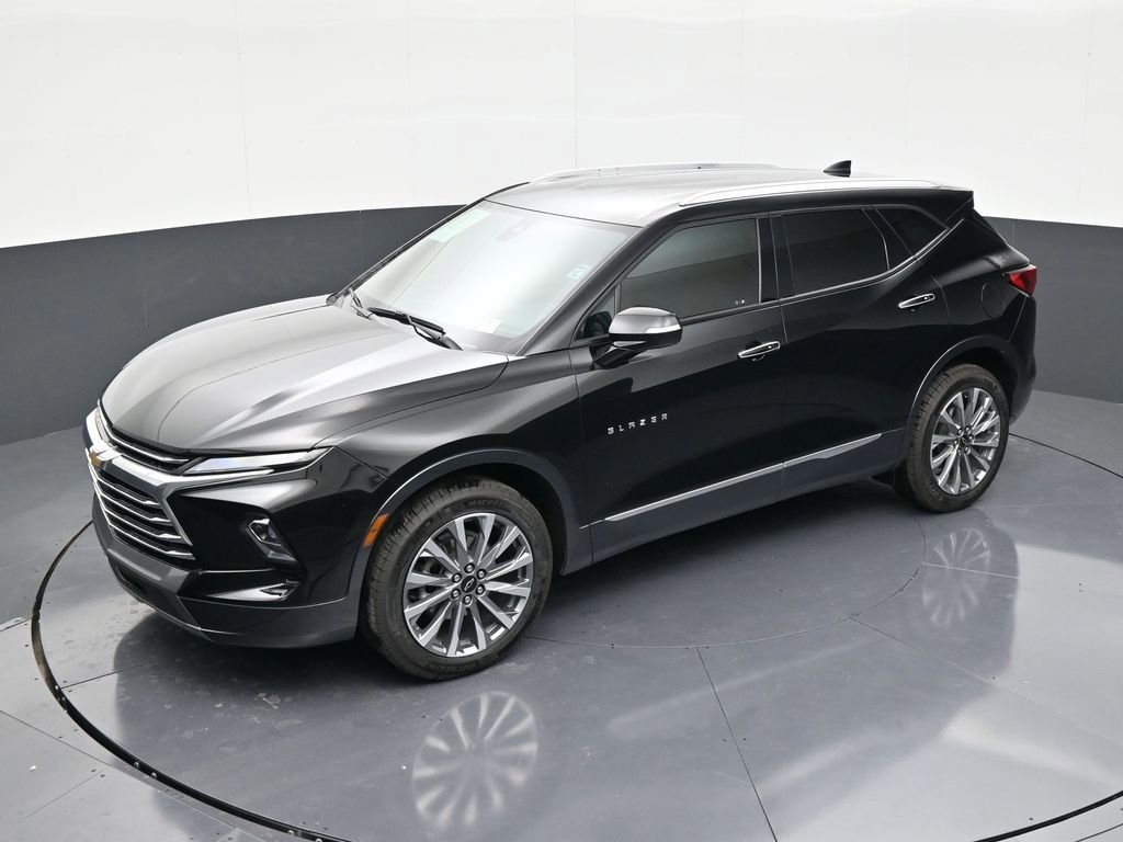 Used 2023 Chevrolet Blazer Premier w/ Enhanced Convenience Package image 12