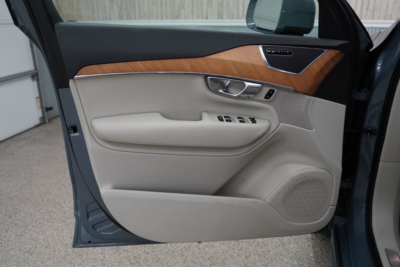 Used 2022 Volvo XC90 T8 Inscription Expression w/ Advanced Package AWD/4WD image 27