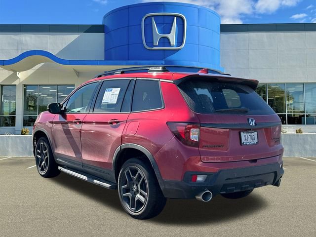 Used 2025 Honda Passport Black Edition image 4