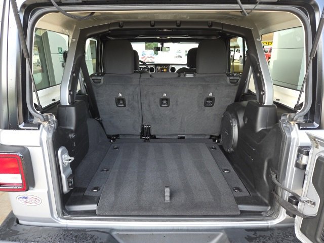 Used 2021 Jeep Wrangler Unlimited Islander w/ Uconnect 4C Nav & Sound Group image 20