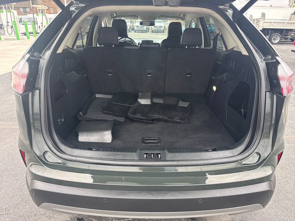 Used 2024 Ford Edge SEL w/ Convenience Package image 12