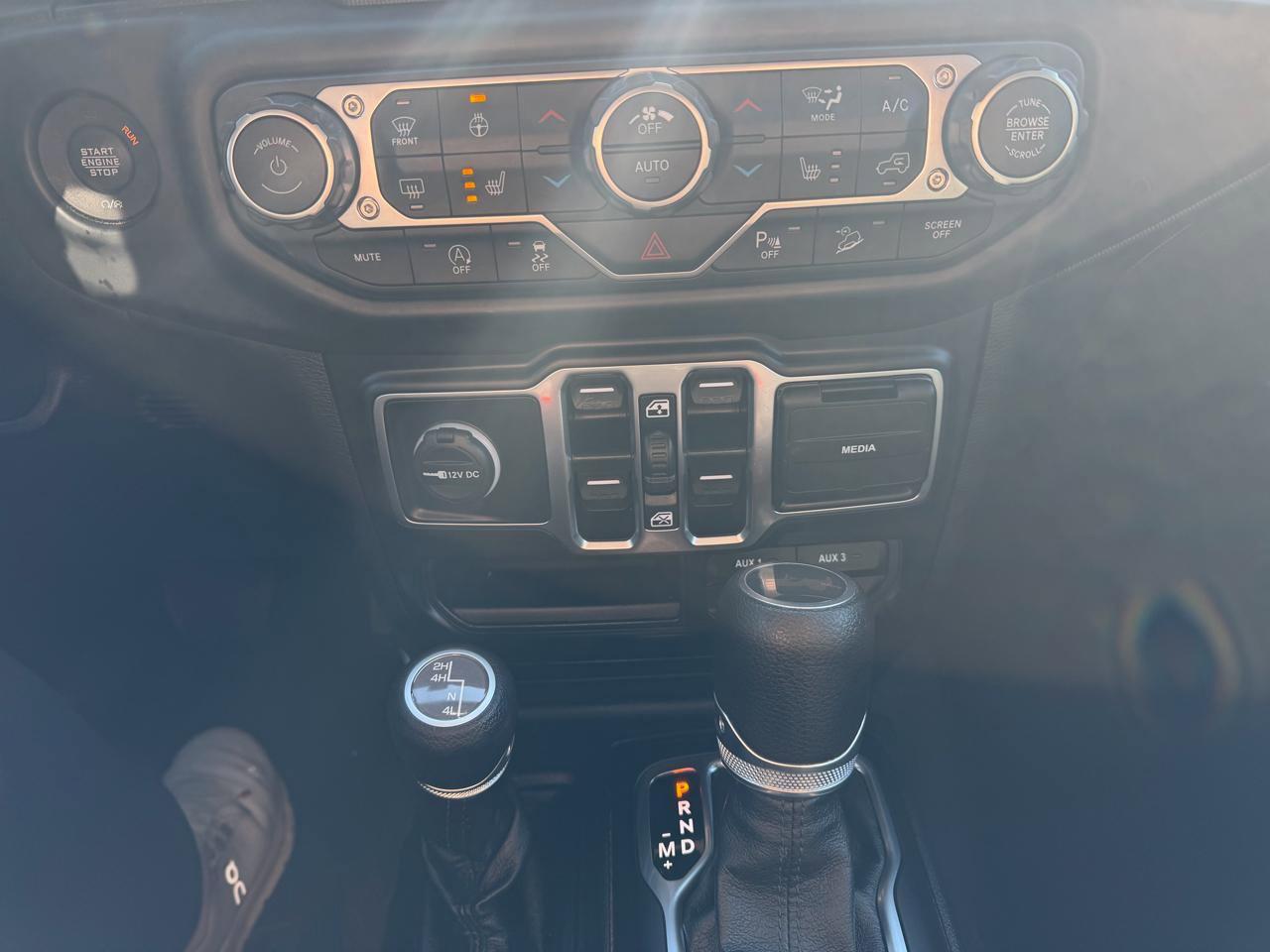 Used 2020 Jeep Wrangler Unlimited Sport image 14