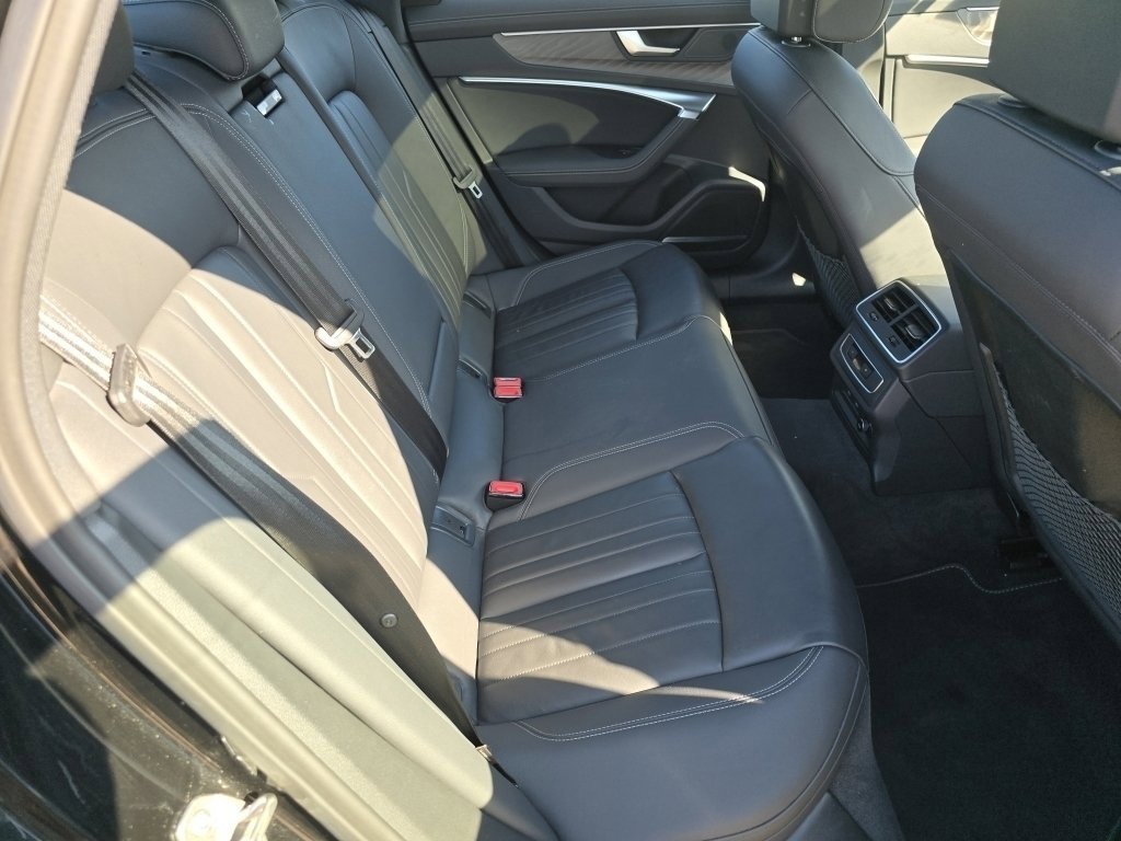 Used 2024 Audi A6 Premium Plus image 19