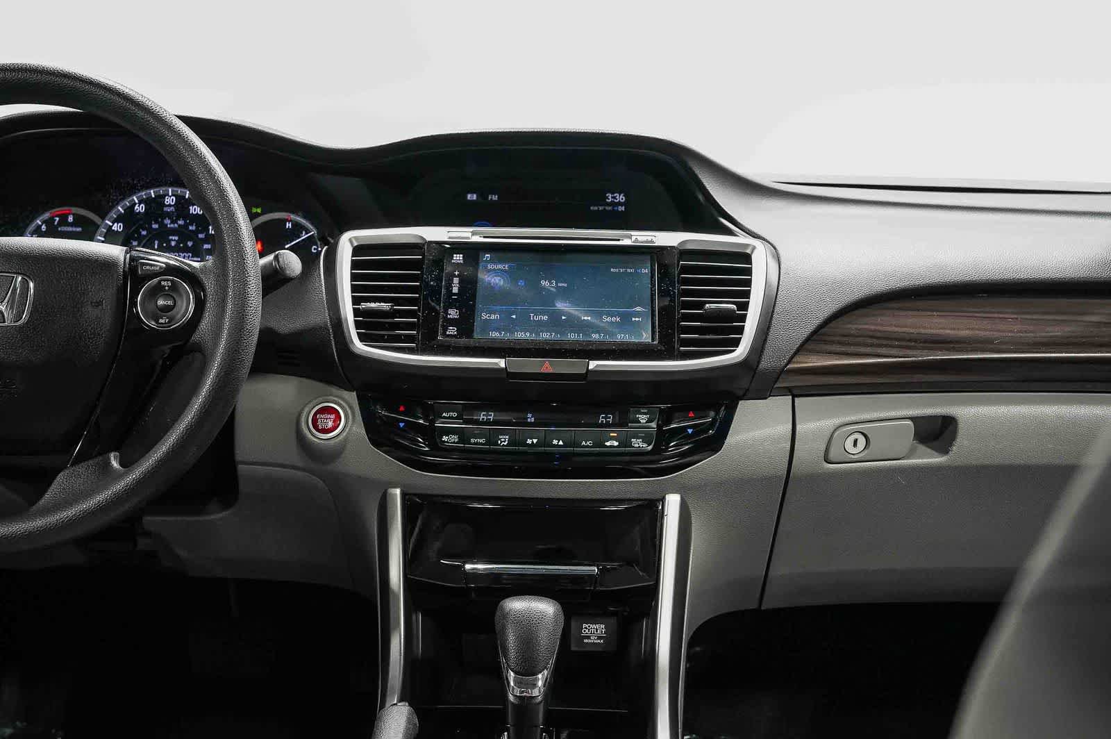 Used 2017 Honda Accord EX image 13