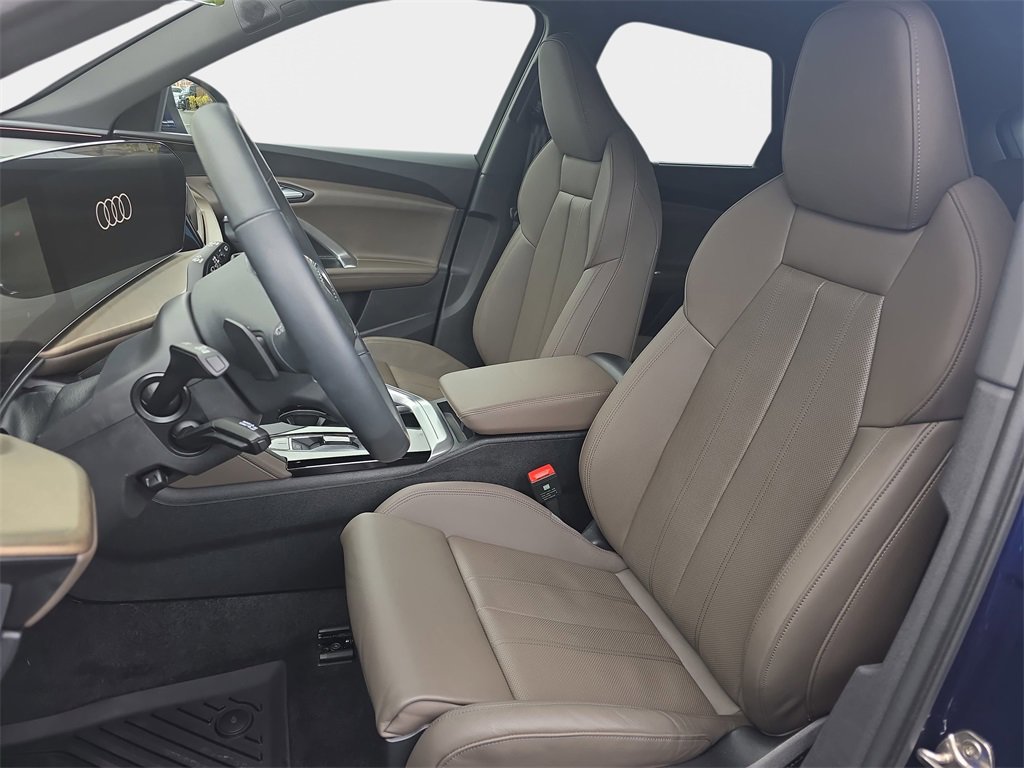 Used 2025 Audi Q5 Prestige image 19