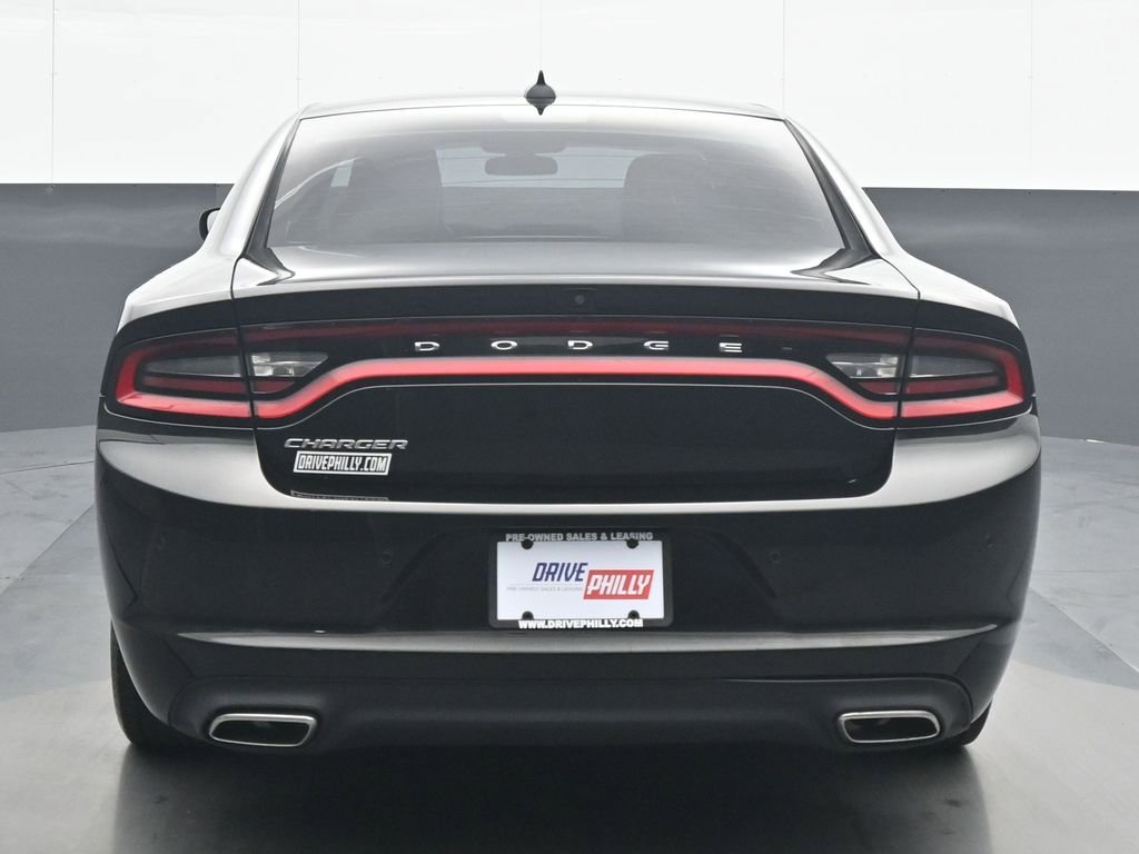Used 2023 Dodge Charger SXT image 5