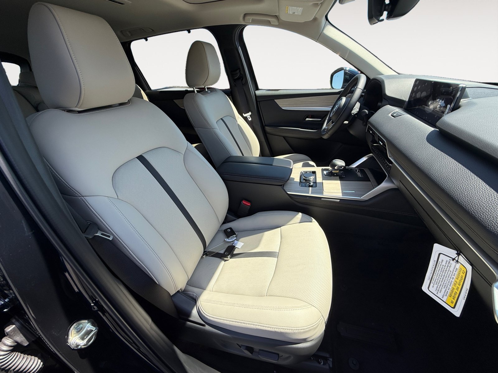 New 2026 MAZDA CX-90 Plug-In Hybrid w/ Preferred AWD/4WD image 19