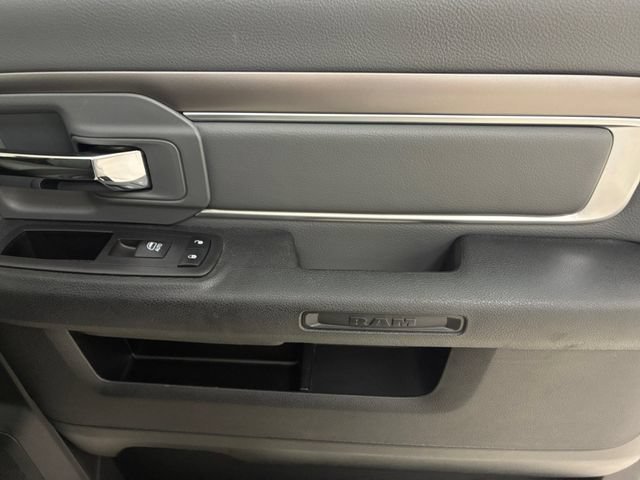 Used 2024 RAM 1500 Classic SLT AWD/4WD image 15