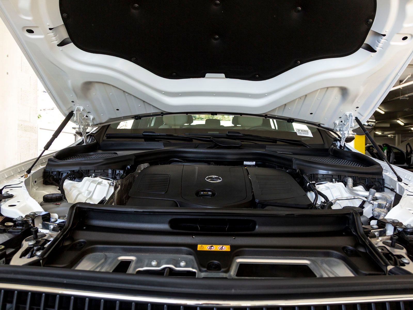 Used 2025 Mercedes-Benz GLC 300 image 31