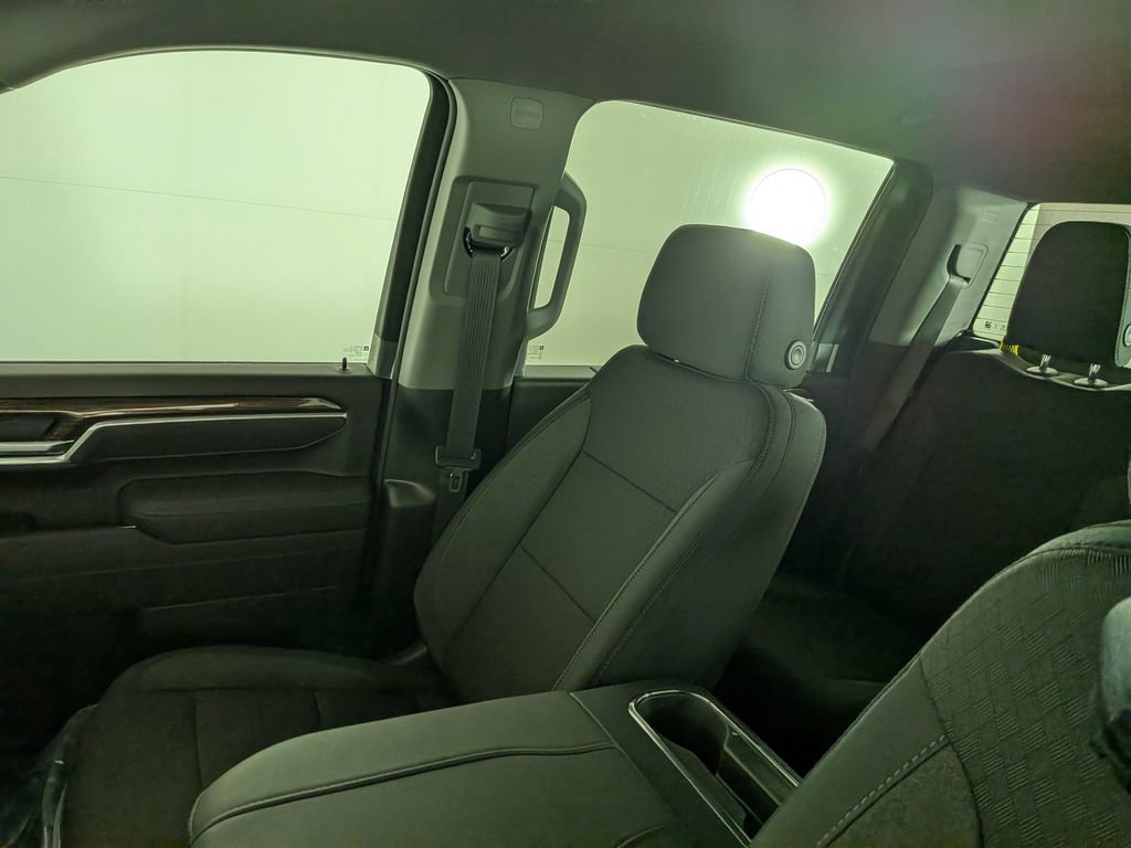 New 2026 Chevrolet Silverado 3500 LT AWD/4WD image 25