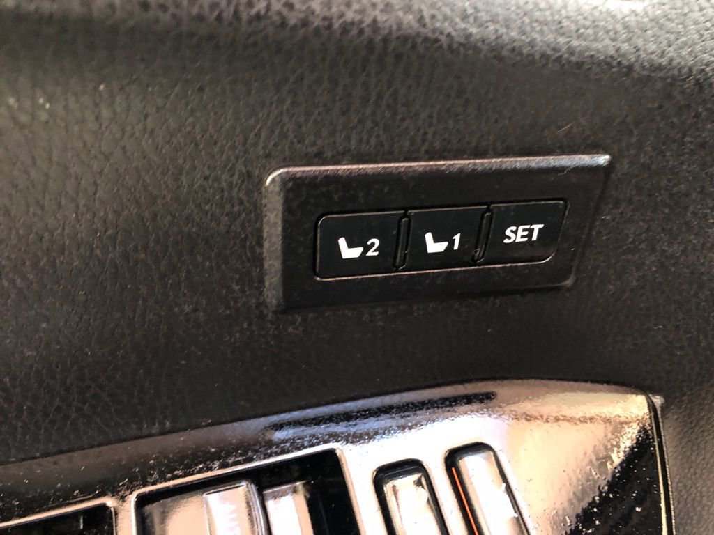 Used 2017 Toyota RAV4 Limited w/ All Weather Liner Package image 15