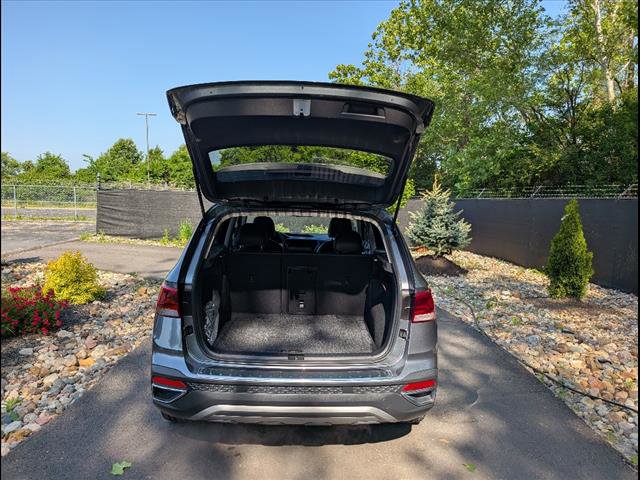 Certified 2022 Volkswagen Taos SE image 18