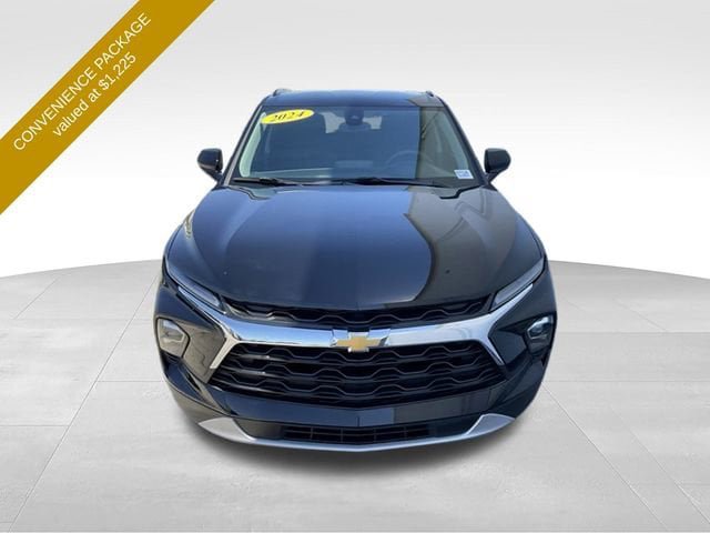 Certified 2024 Chevrolet Blazer LT w/ Convenience Package FWD image 6