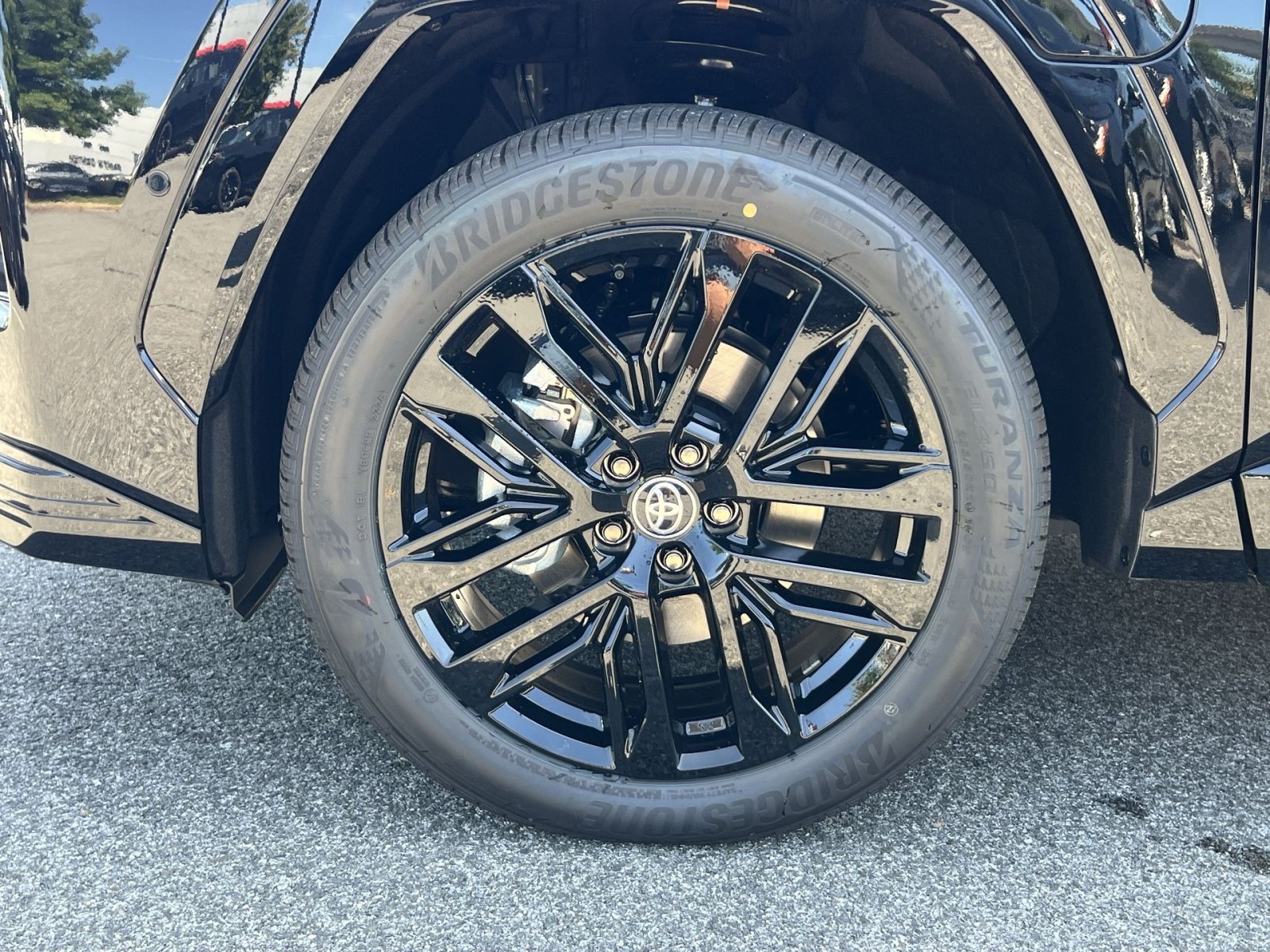 New 2026 Toyota RAV4 XSE AWD/4WD image 5