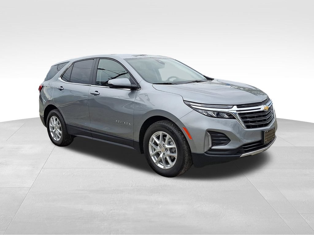Used 2024 Chevrolet Equinox LT FWD image 1