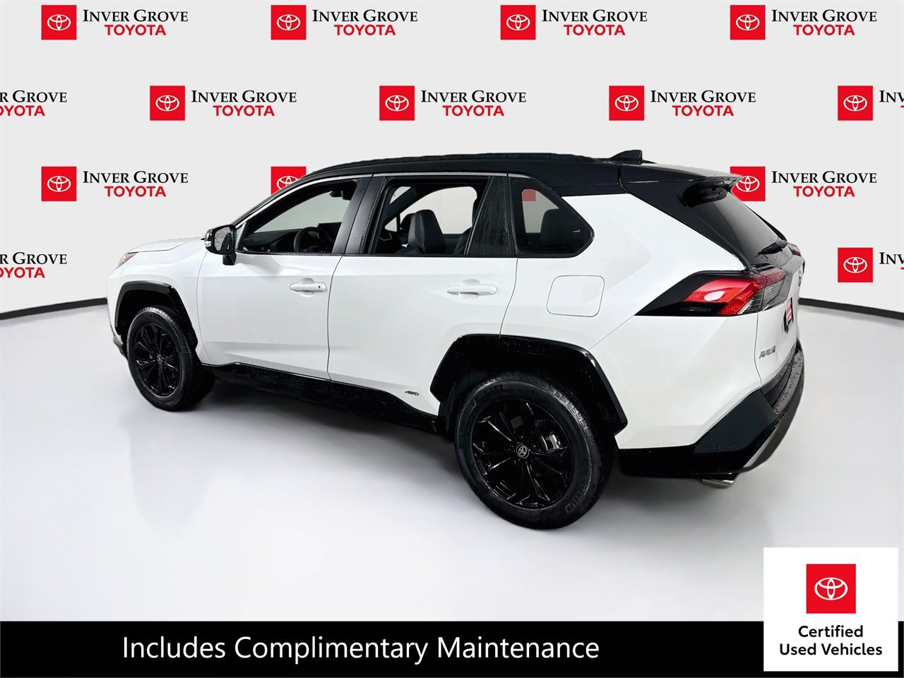 Certified 2024 Toyota RAV4 XSE w/ Advanced Technology Package AWD/4WD image 7
