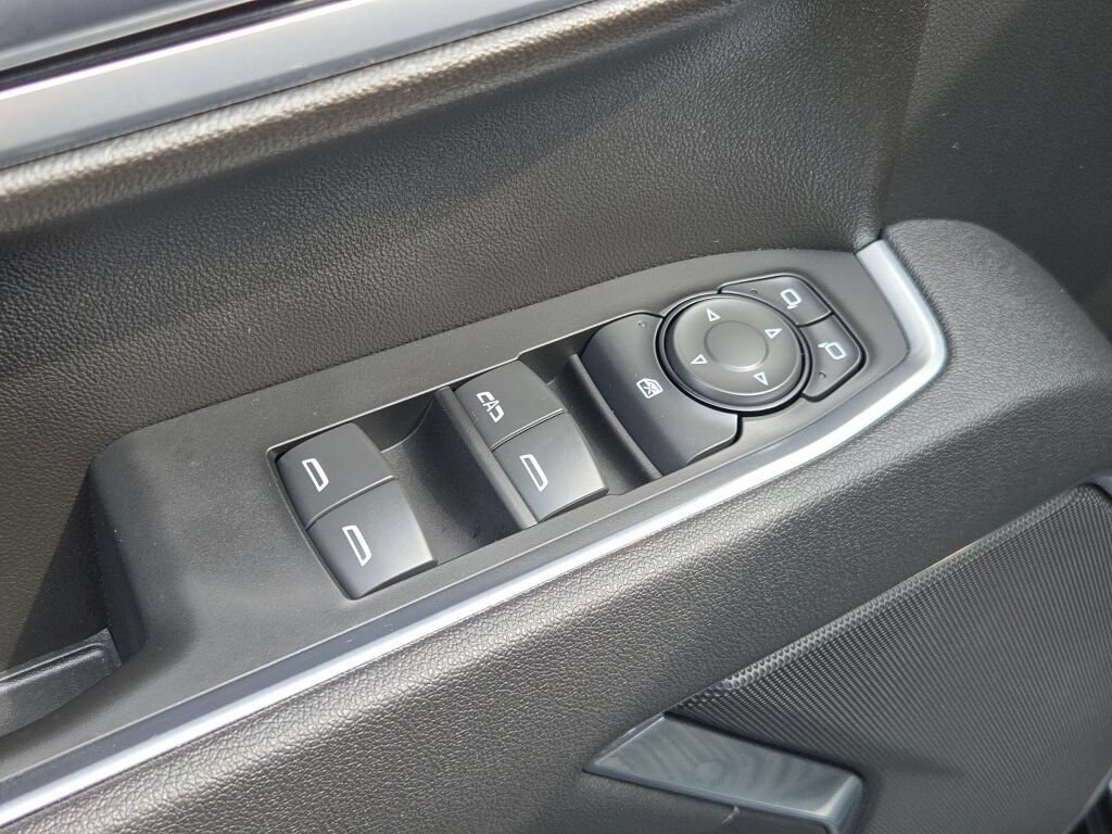 Certified 2026 Chevrolet Silverado 1500 LT AWD/4WD image 24
