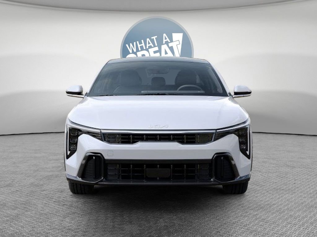 New 2025 Kia K4 GT-Line w/ GT-Line Premium Package image 2