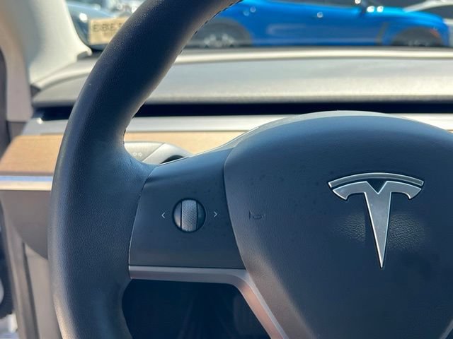 Used 2021 Tesla Model 3 Standard Range Plus RWD image 19