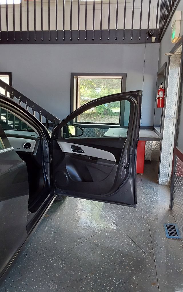 Used 2011 Chevrolet Cruze LS w/ Connectivity Package FWD image 13