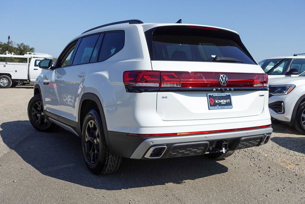 New 2026 Volkswagen Atlas Peak Edition image 10