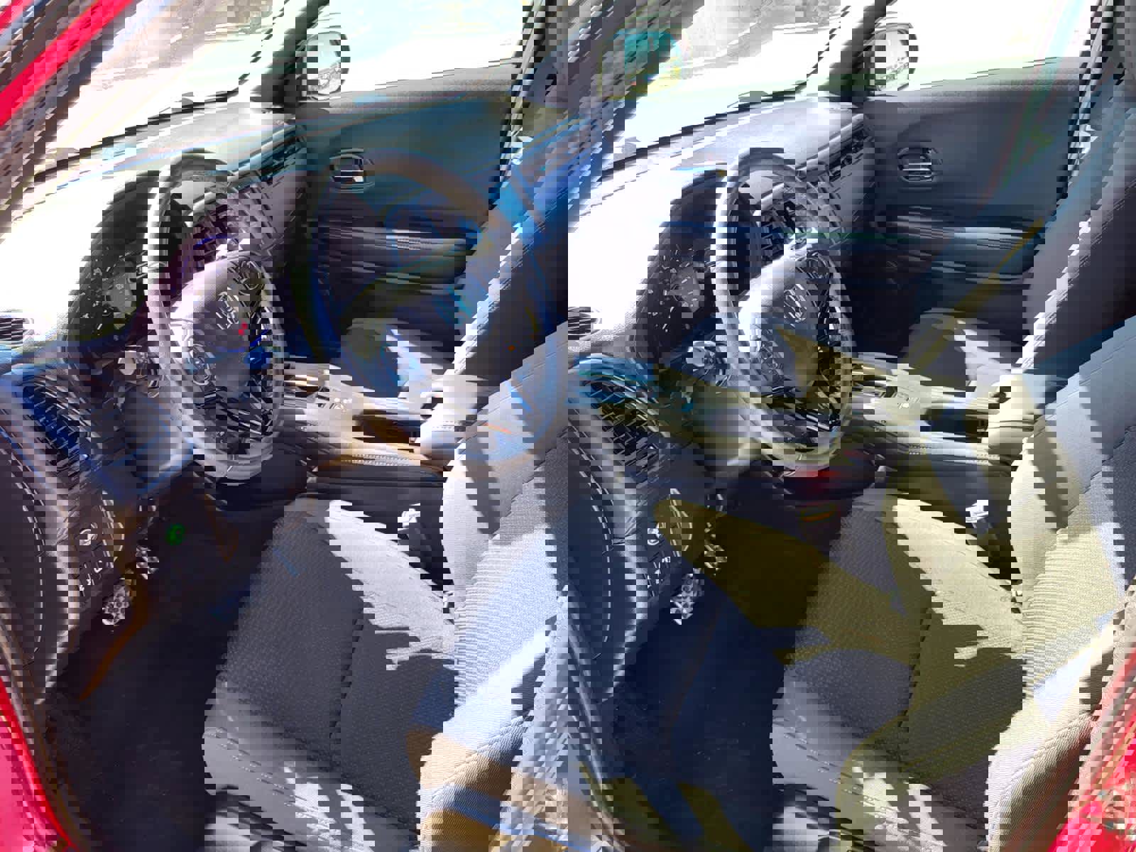 Used 2022 Honda HR-V Sport image 14