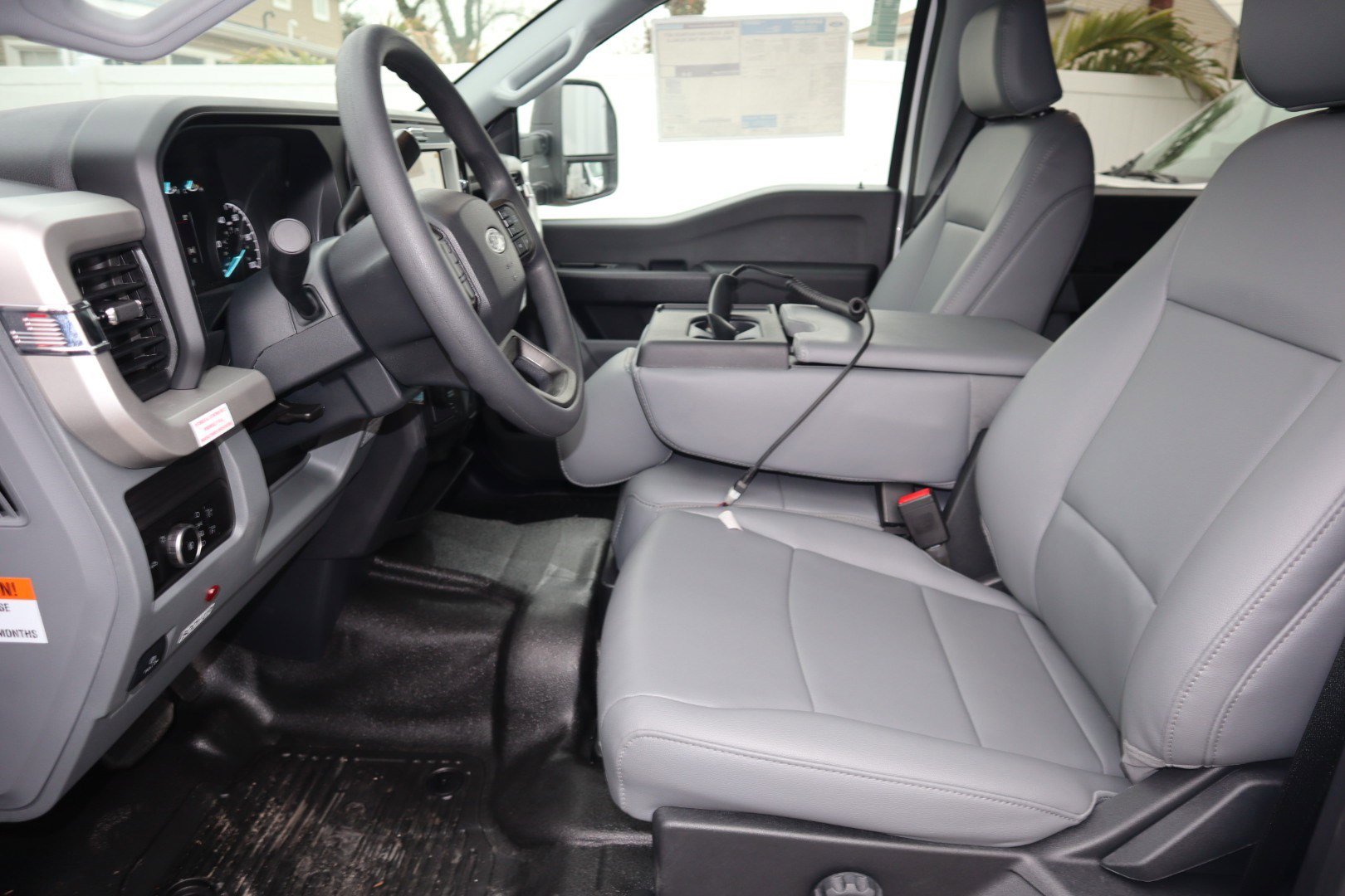 New 2026 Ford F550 4x4 Crew Cab image 15