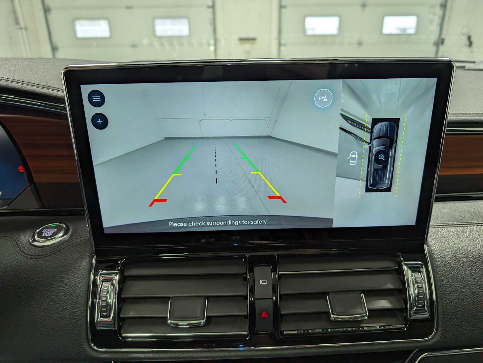 Certified 2023 Lincoln Navigator Reserve AWD/4WD image 30