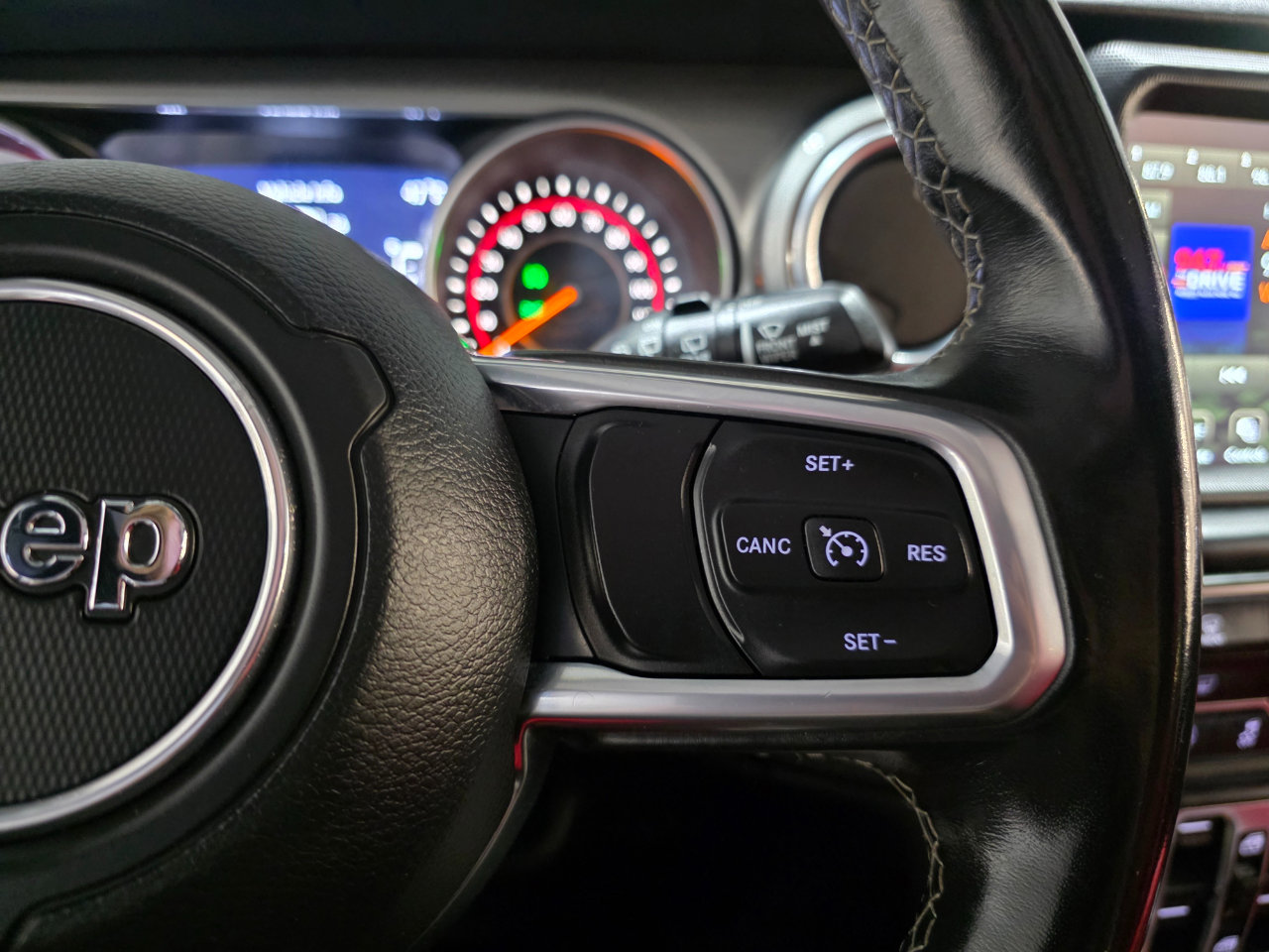 Used 2020 Jeep Wrangler Unlimited Sahara w/ Uconnect 4C Nav & Sound Group image 29