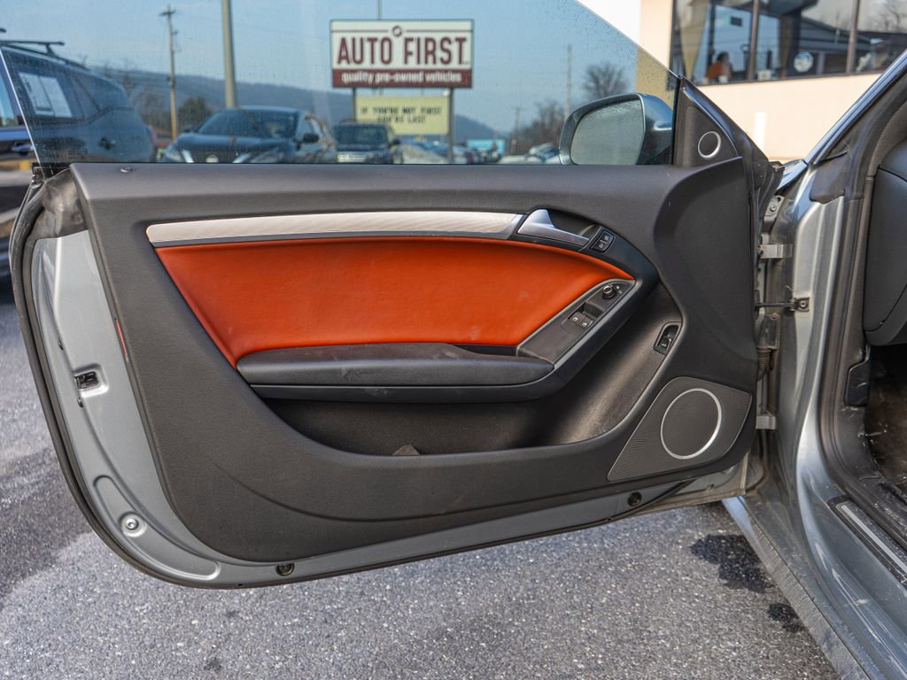 Used 2011 Audi S5 Premium Plus image 9