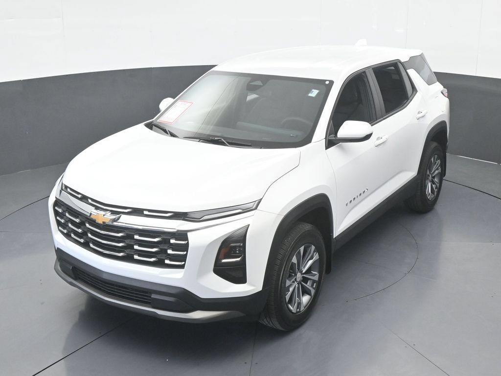 Used 2026 Chevrolet Equinox LT FWD image 47