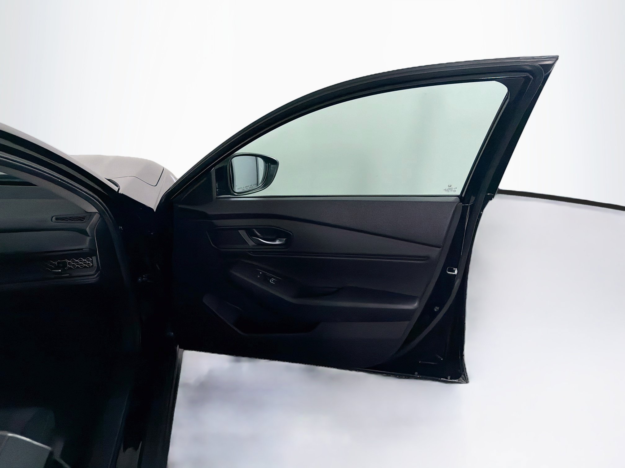 Used 2025 Honda Accord SE image 32