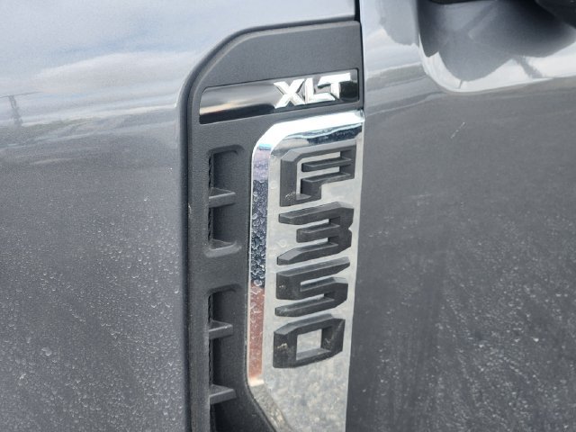 New 2026 Ford F350 XLT w/ XLT Premium Package AWD/4WD image 11