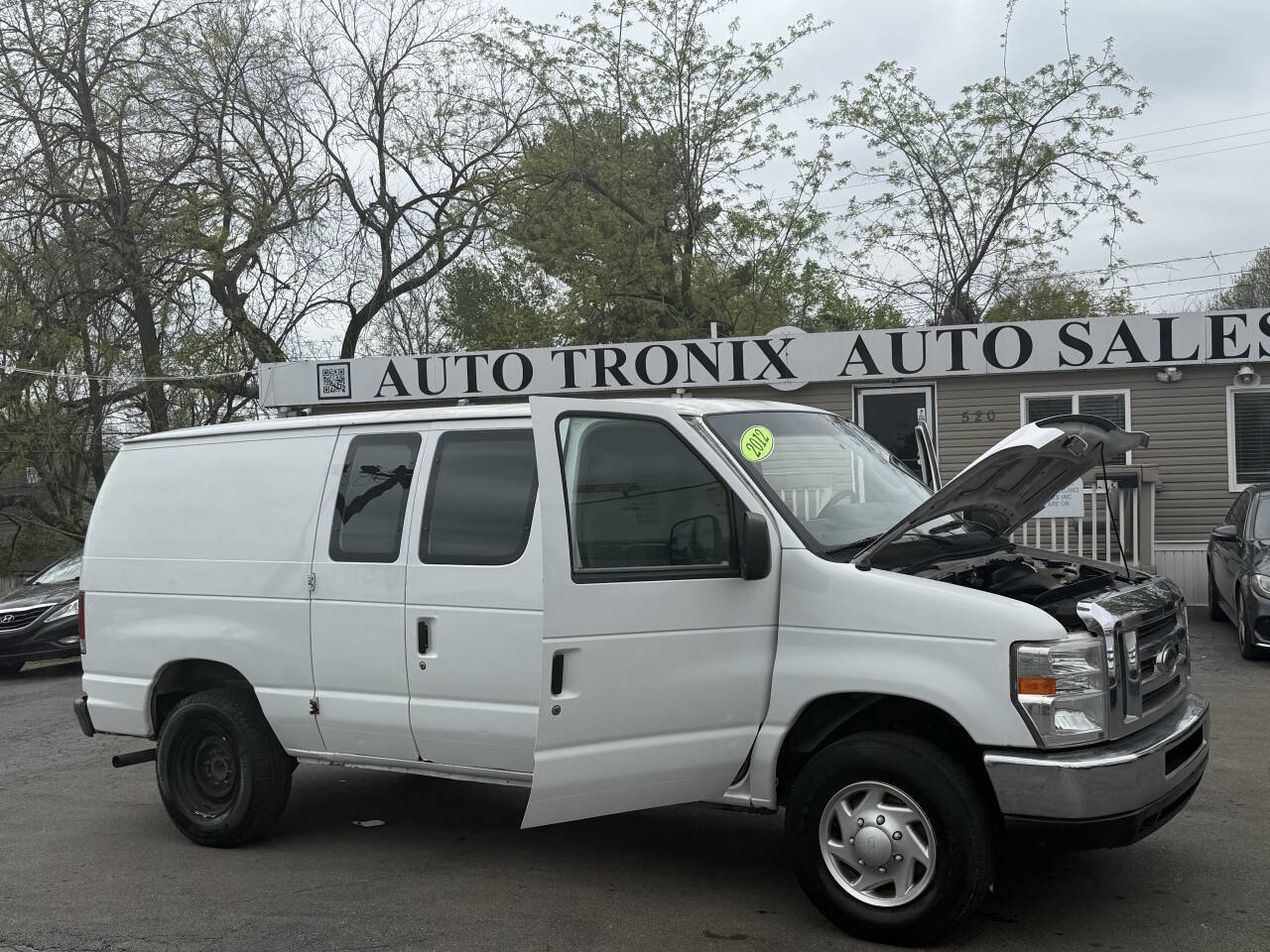 Used 2012 Ford E-250 and Econoline 250 w/ PWR Group RWD image 15