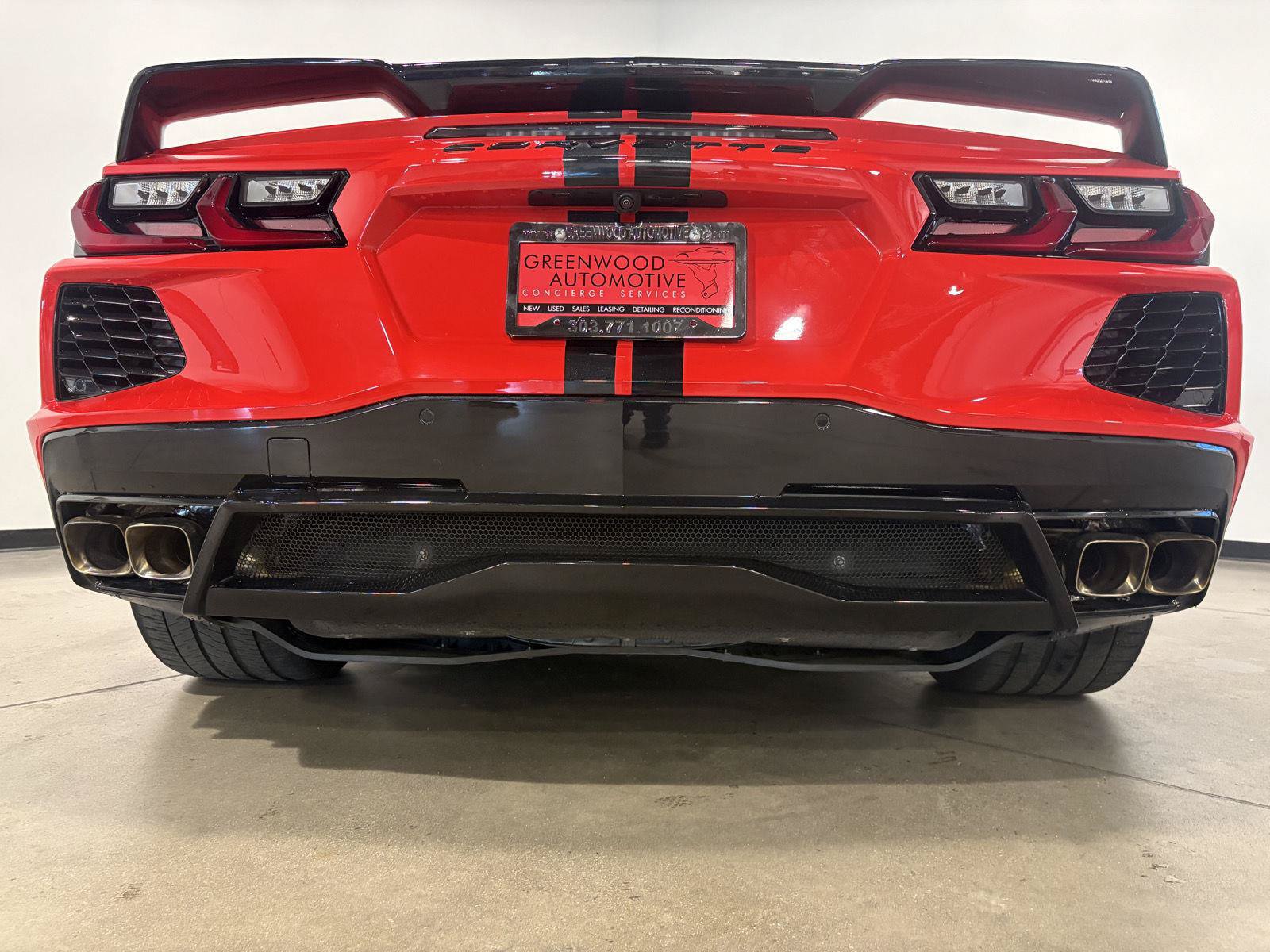 Used 2022 Chevrolet Corvette Stingray Preferred Cpe w/ Z51 Performance Package RWD image 5