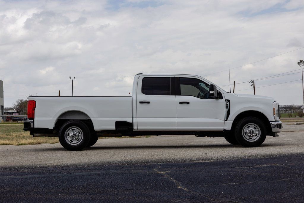 Used 2024 Ford F250 XL w/ XL Chrome Package image 8