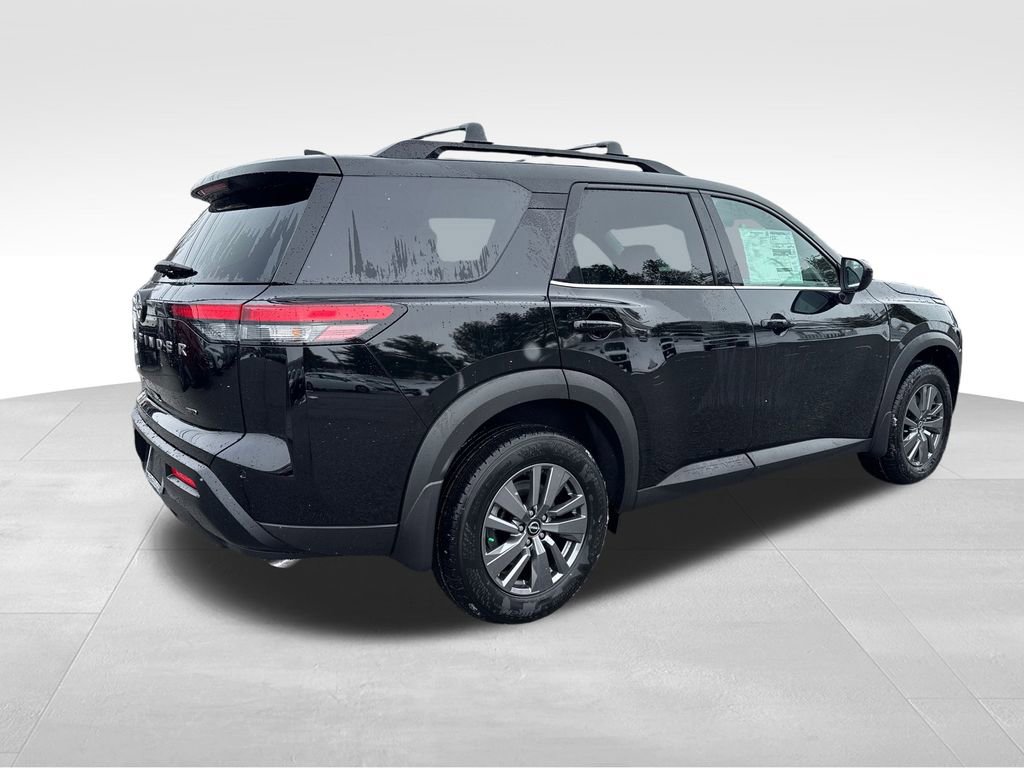 New 2026 Nissan Pathfinder SV image 6