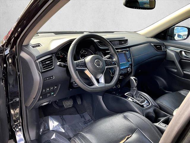 Used 2019 Nissan Rogue SL w/ Premium Package FWD image 14