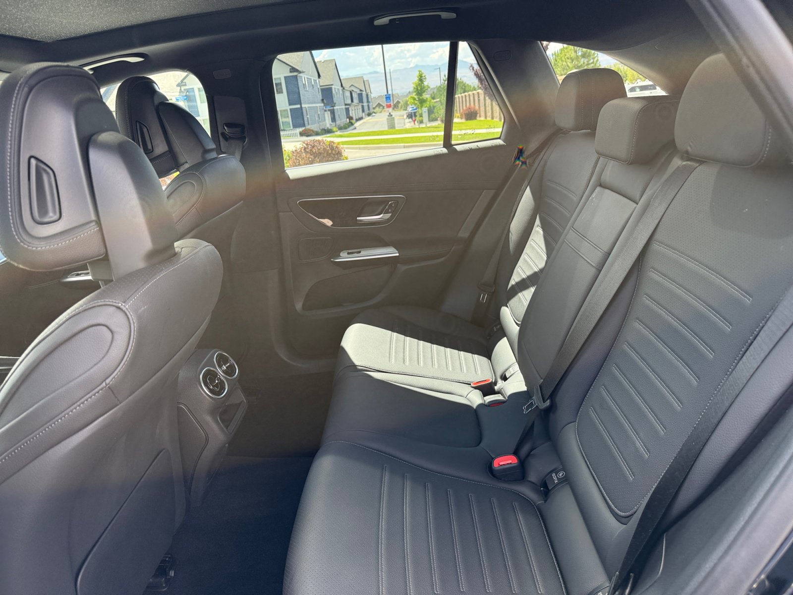 Certified 2026 Mercedes-Benz GLC 300 4MATIC image 17